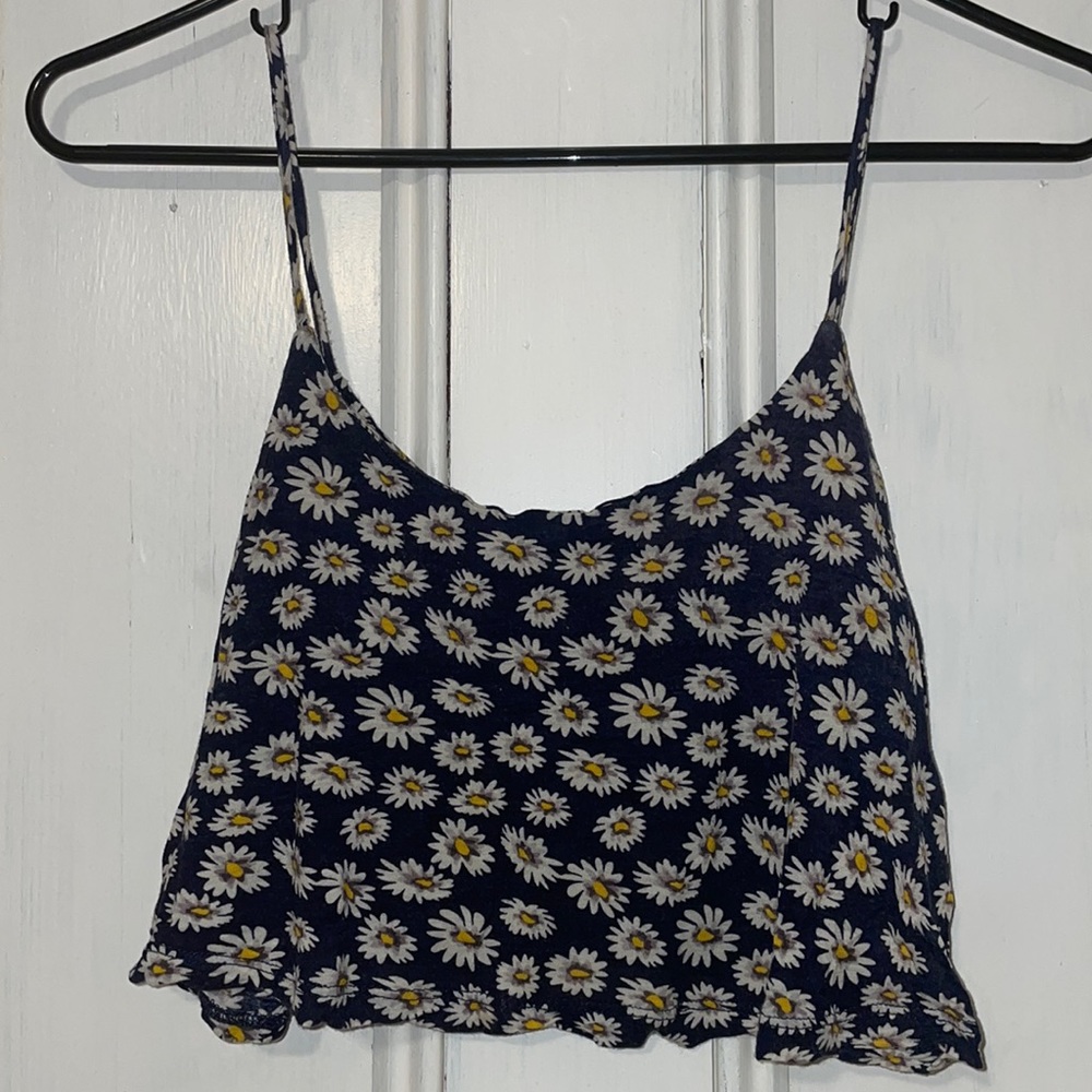 Black/Dark blue background/white pedal flowers, with yellow in middle of flowers